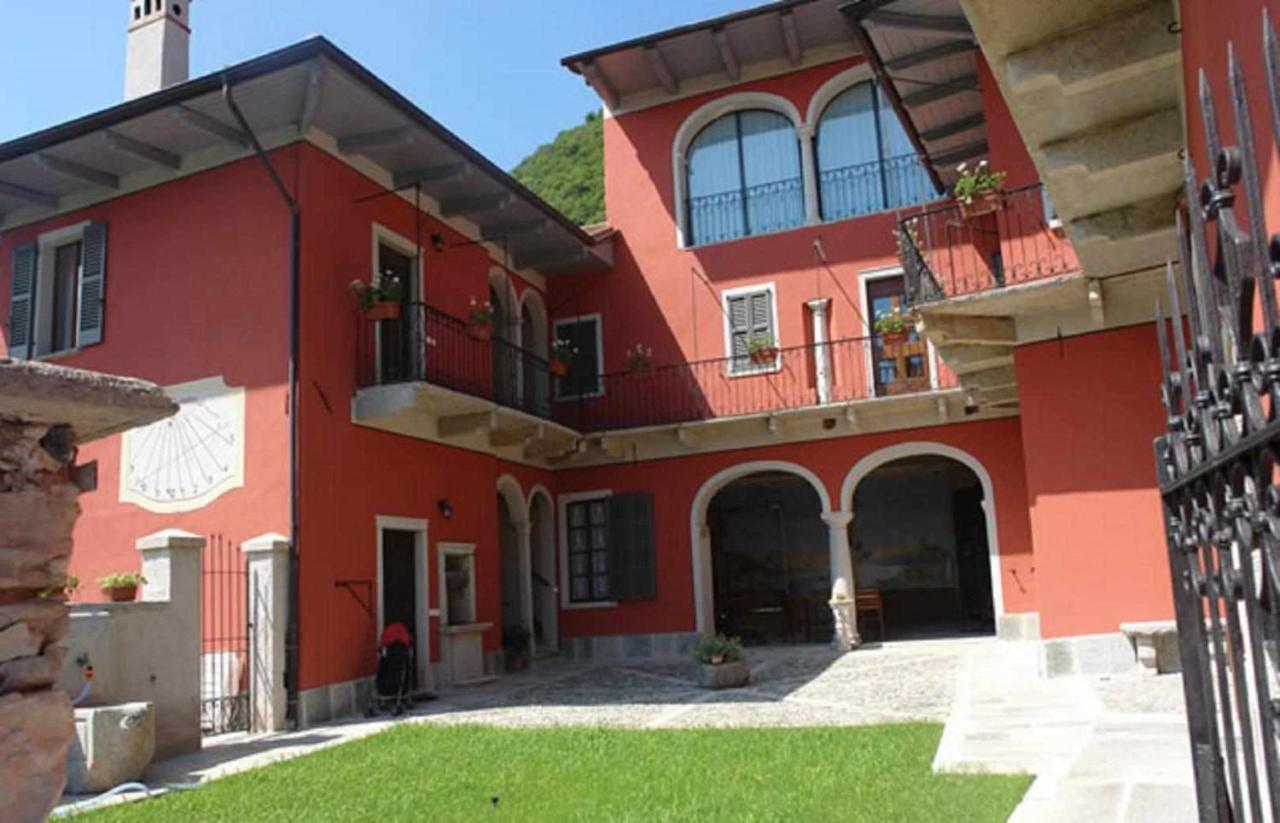 Domus Cusiana Complesso Vista Lago E Piscina Miasino エクステリア 写真